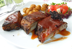 豚肉料理は日本人にも食べやすくてオススメです。