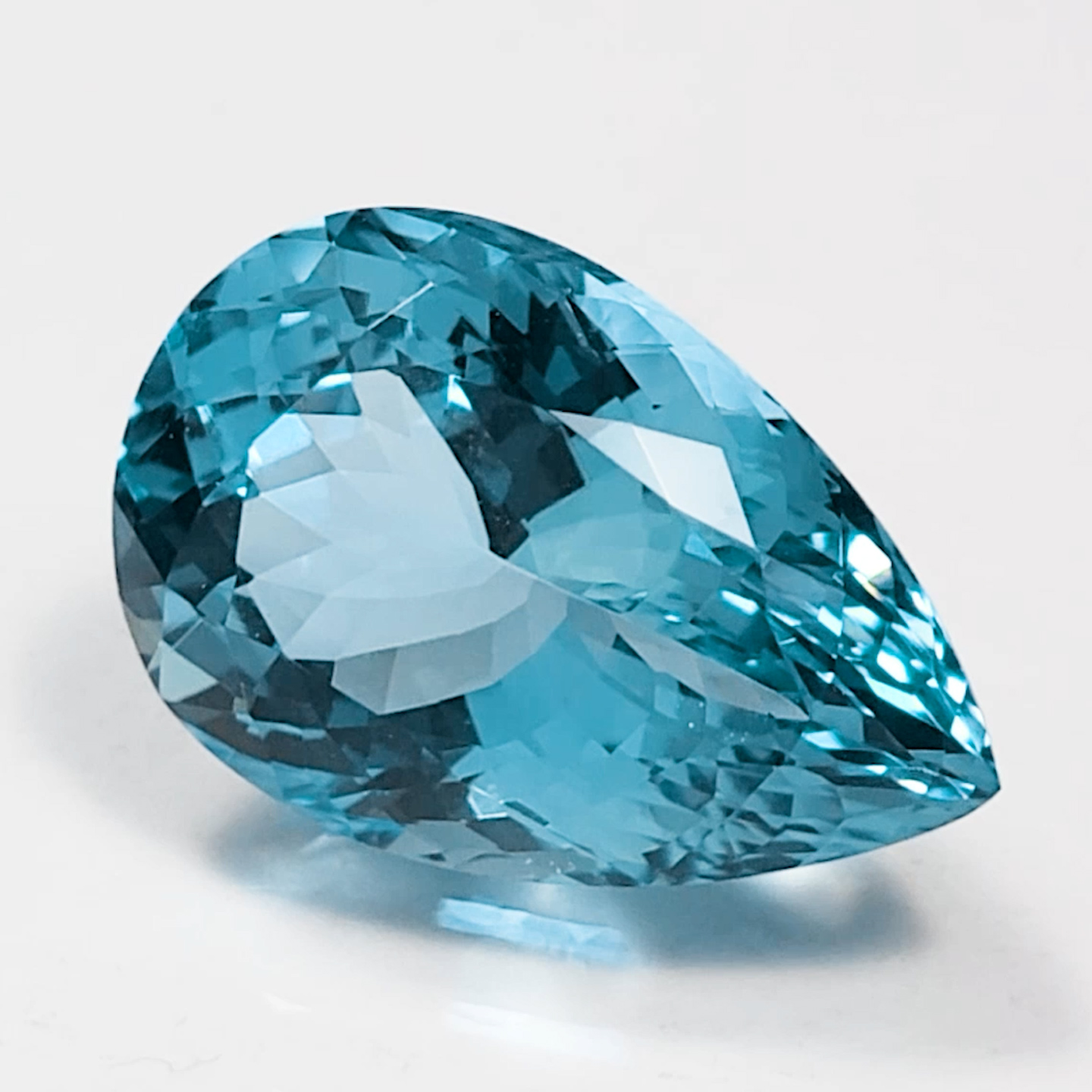 サンタマリアアフリカーナアクアマリン15.52ct(GIA宝石鑑別書付 ...