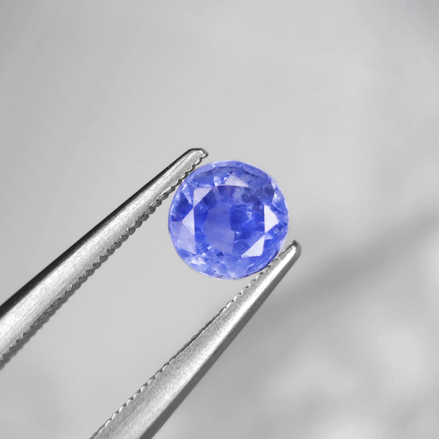 非加熱カラーチェンジカシミールサファイア0.76ct(GIA宝石鑑別書付 